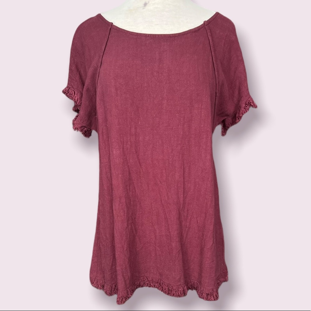Umgee USA Burgundy Cotton Linen Blend Frayed Edge Tee